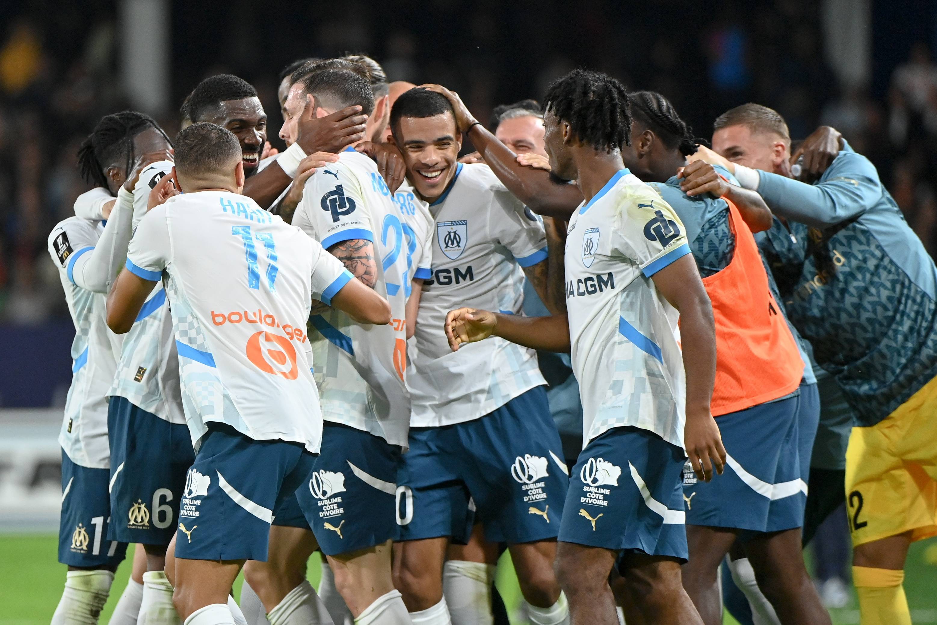 马赛主教练表现亮眼球员发挥出色 马赛主教练表现亮眼球员发挥出色