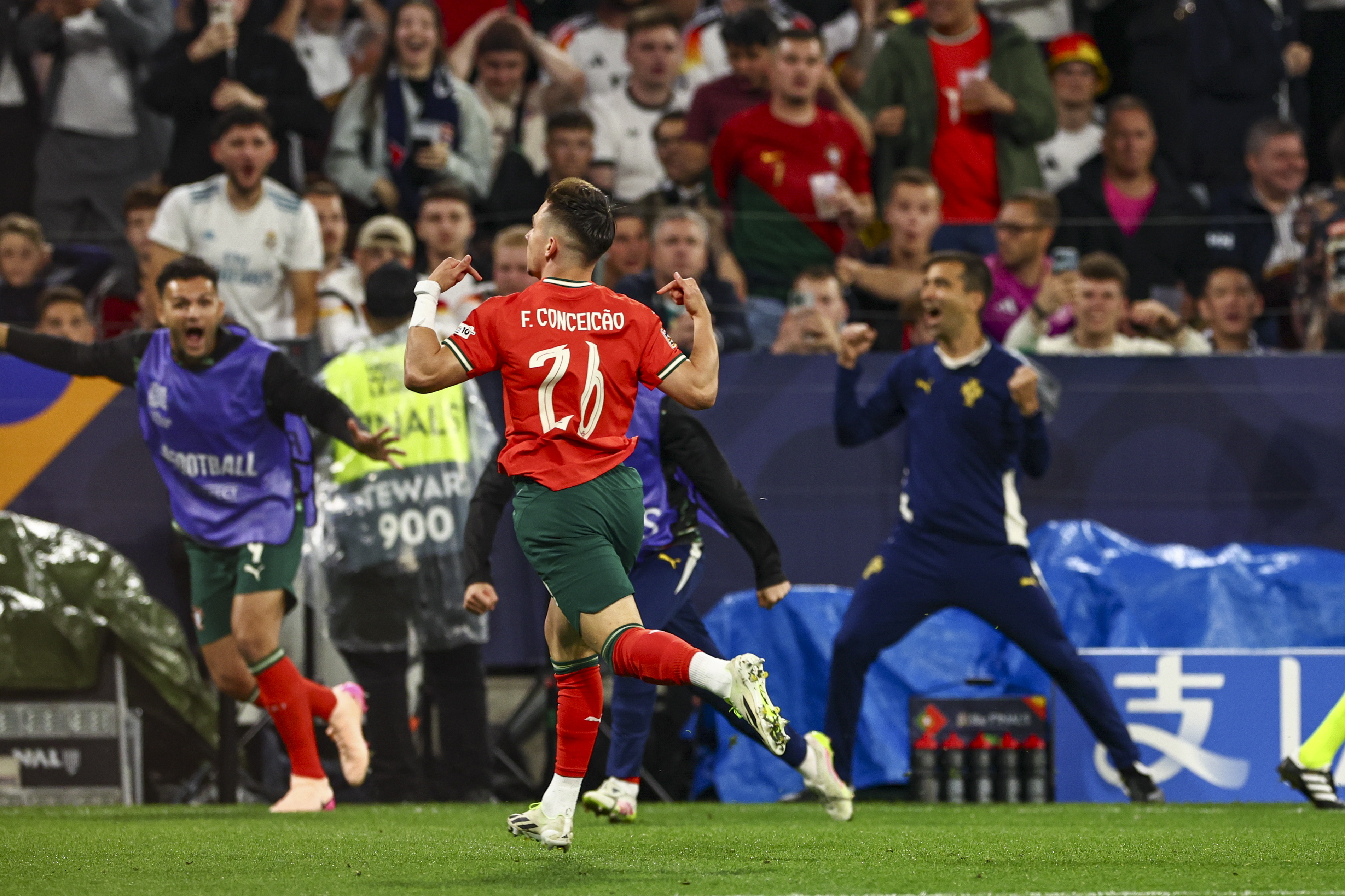 雷火电竞网址-欧国联比赛：葡萄牙惜败法国，无缘四强的简单介绍