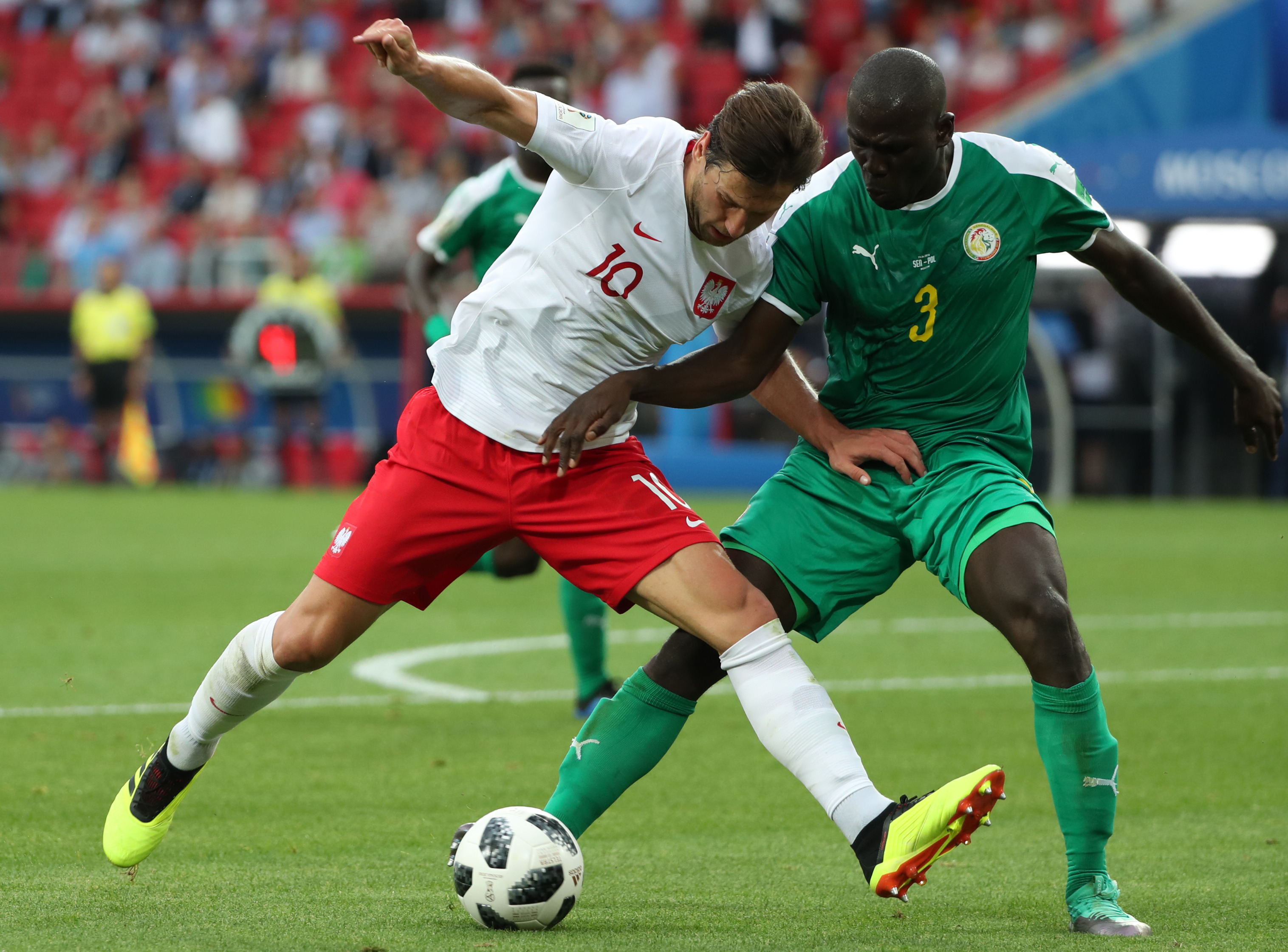 塞内加尔女足队举行签约仪式