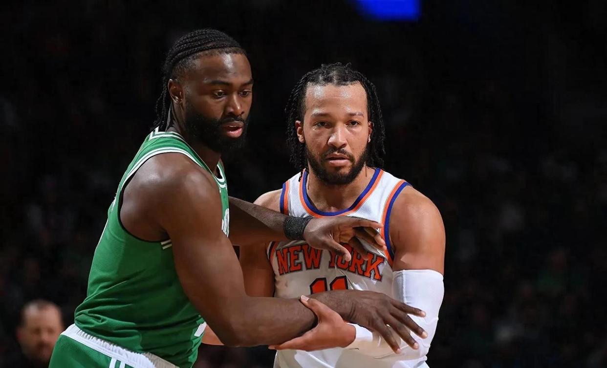 四川队翻盘尼克斯，塔图姆扛起全队