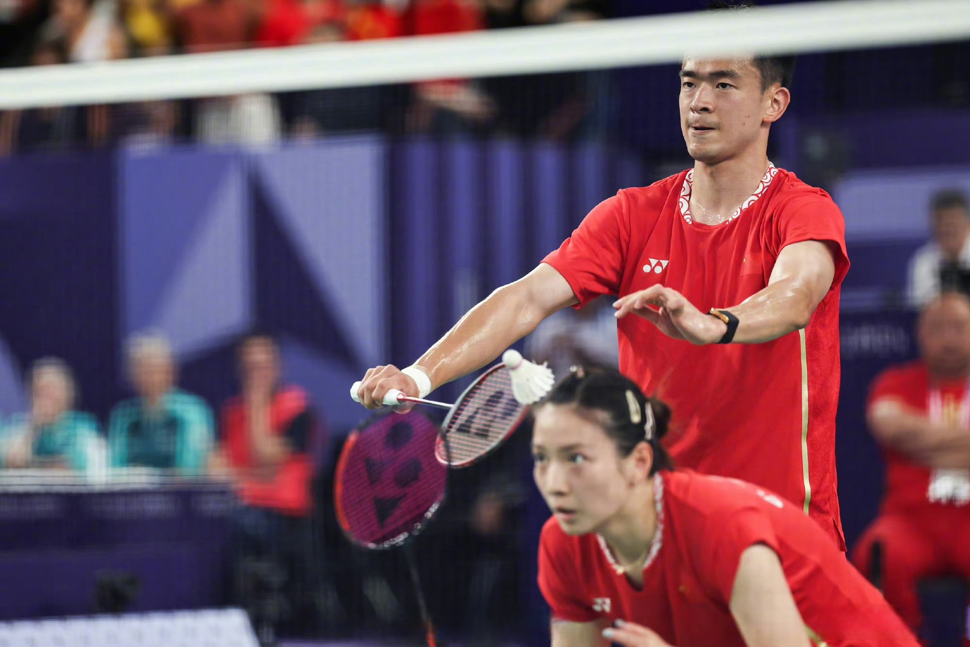 包含韩国队逆转泰国队，郑思维惊艳四座的词条