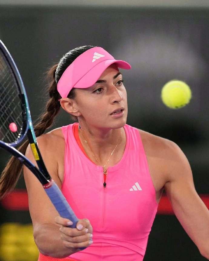 雷火电竞-戴维斯杯翻盘温网，西西帕斯点燃赛场