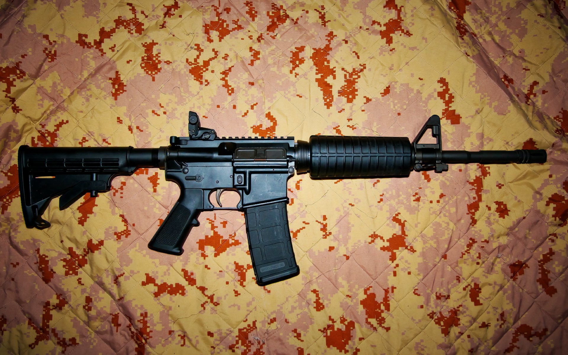 雷火电竞主播-足球之夜的平行宇宙，萨卡评分拉满征服英超，几内亚冷箭穿心斩落突尼斯