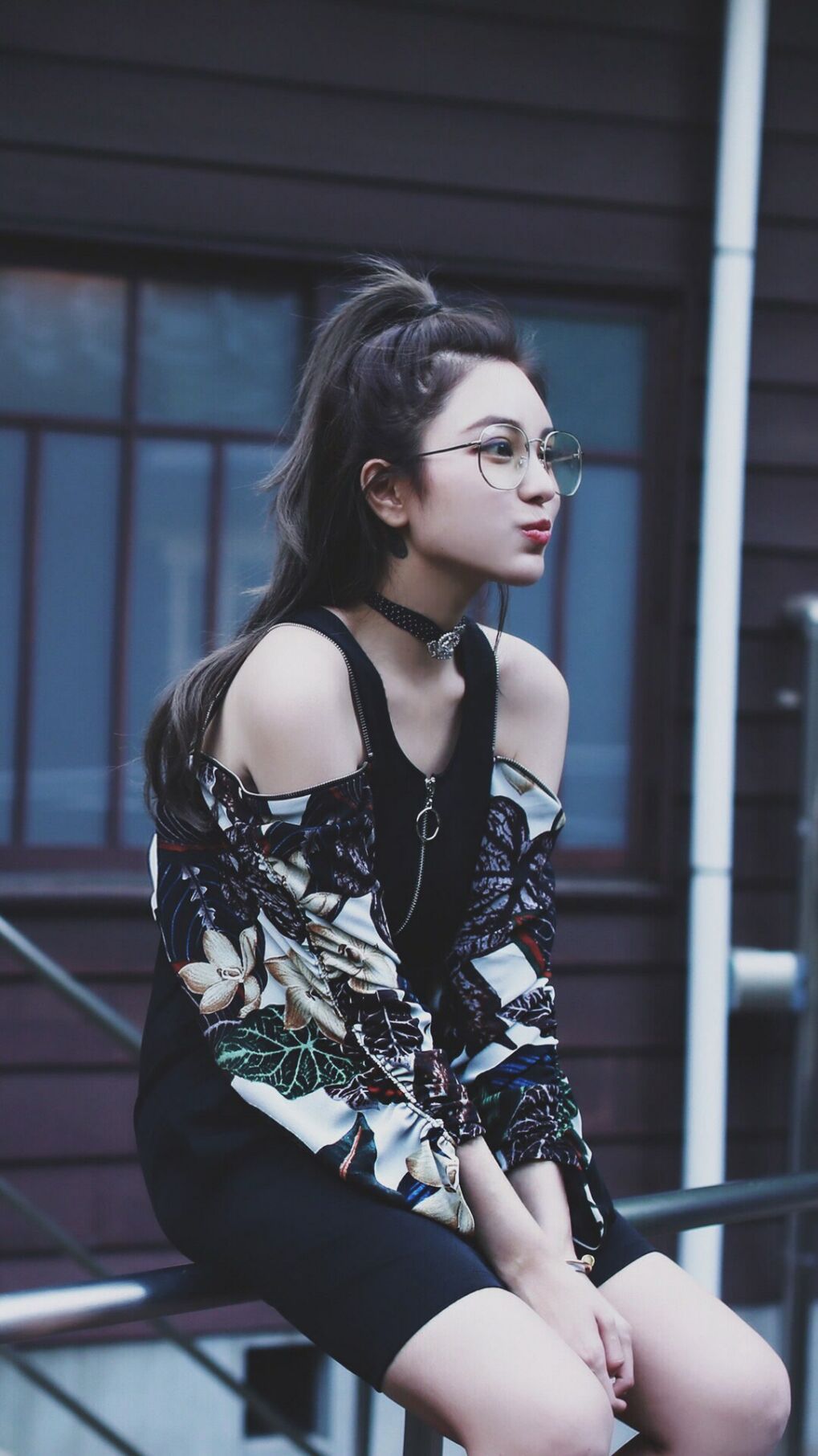 雷火电竞合作-欧冠焦点战，墨西哥新星血拼莱比锡红牛，奥亚尔萨瓦尔持续制造杀伤定胜局