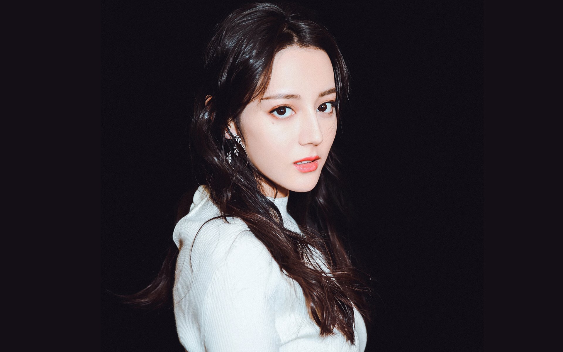 雷火电竞官网-银色螺旋，莫兰特如何用一场比赛重新定义季后赛引力